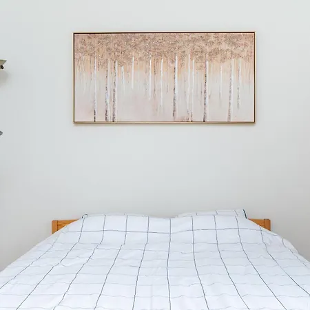 Classy Flat,2-br,private Parking,smart Tv *
