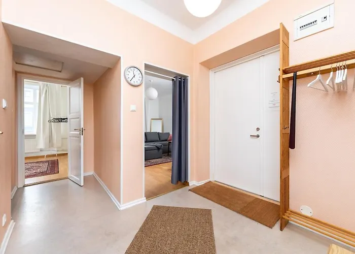 Апартаменты Classy Flat,2-br,private Parking,smart Tv