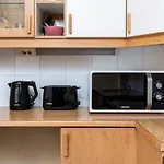 Classy Flat,2-br,private Parking,smart Tv * 塔林
